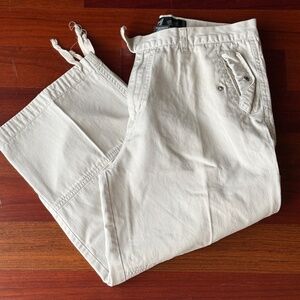 Quizz New York Y2K-Era Cargo Capri